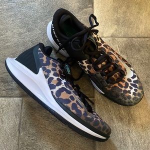 Women’s cheetah Nikecourt Zoom Zero